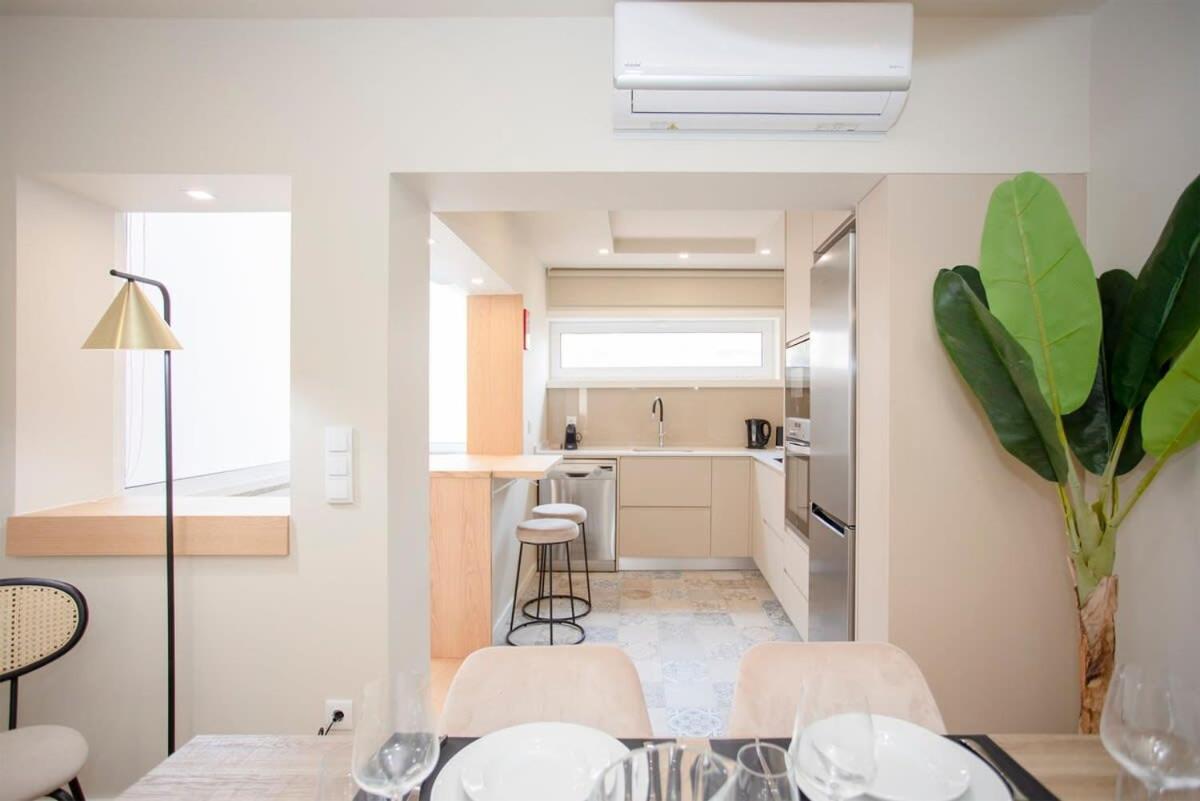 Liiiving In Porto - Uptown Pearl Apartment Екстер'єр фото