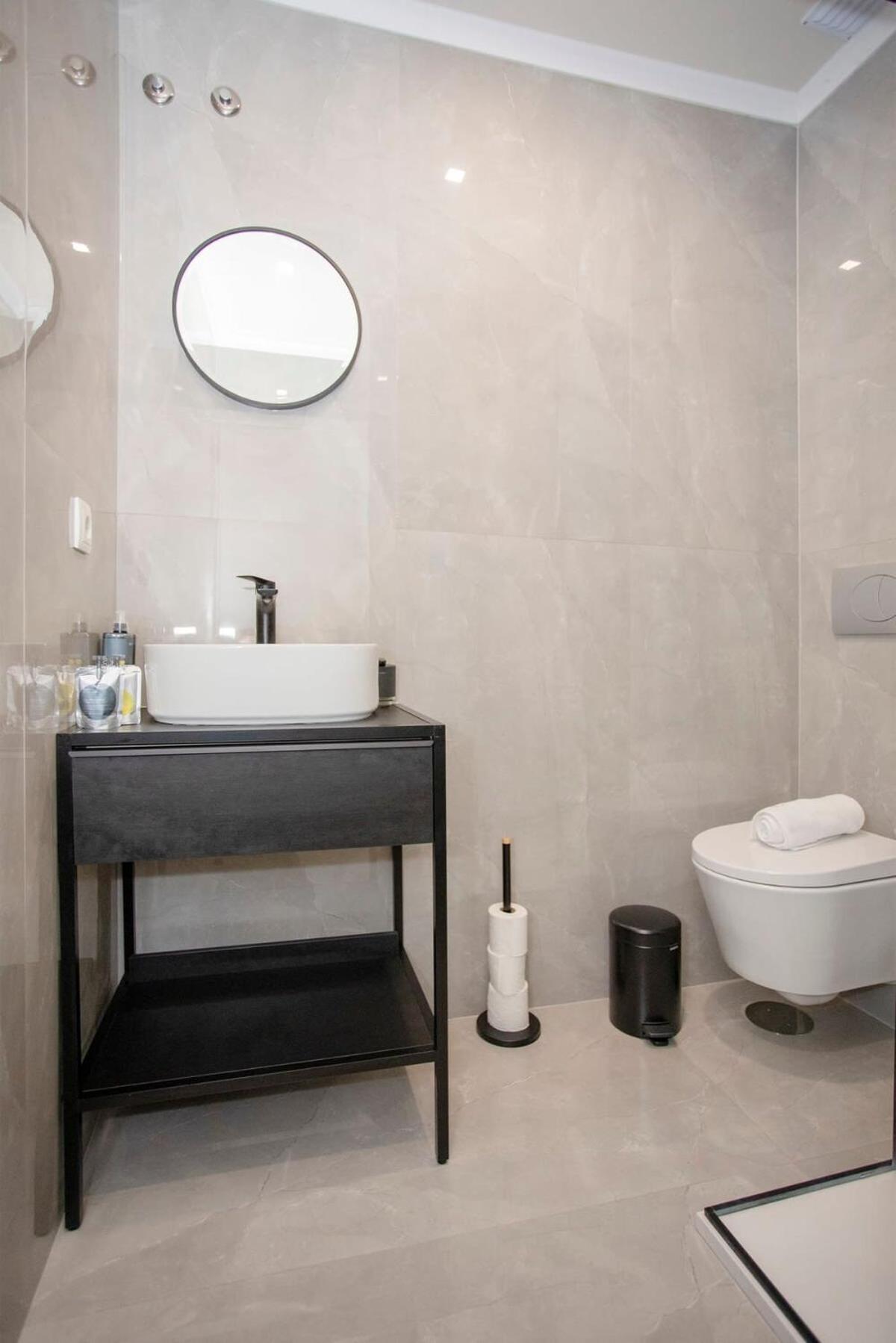 Liiiving In Porto - Uptown Pearl Apartment Екстер'єр фото