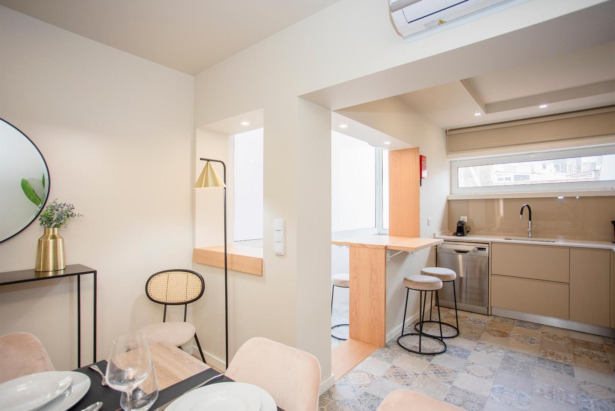 Liiiving In Porto - Uptown Pearl Apartment Екстер'єр фото